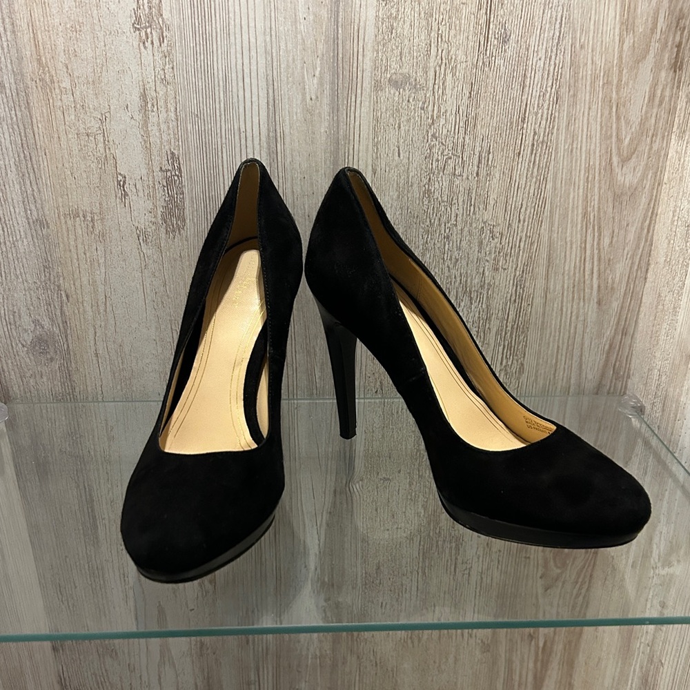 Cole Haan Women’s Black Suede Round Toe Stiletto Pumps Size 9B Office Work Heels